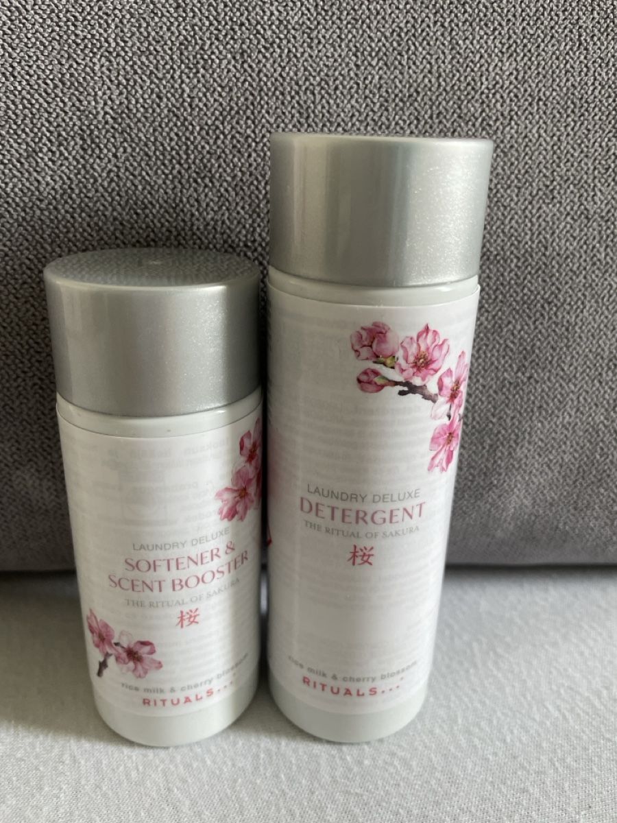 Rituals Spray per ambienti: Rituals Sakura Laundry Deluxe Set Detergent 100ml & Softener – Nuovo (secondo la descrizione) da Nänikon venduto da Skin-Beauty