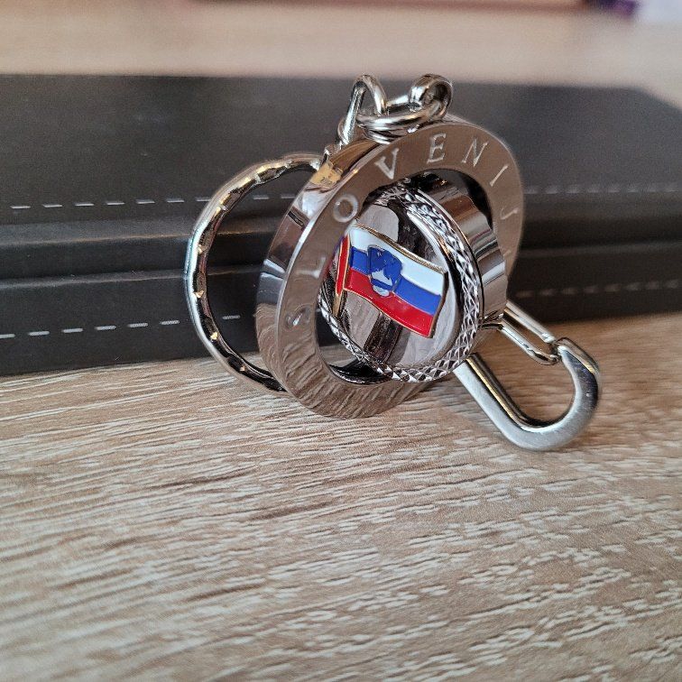 Orologi: Anhänger Uhr- SLOVENIA – Nuovo e nell'imballaggio originale da Chur venduto da Artona0903 4