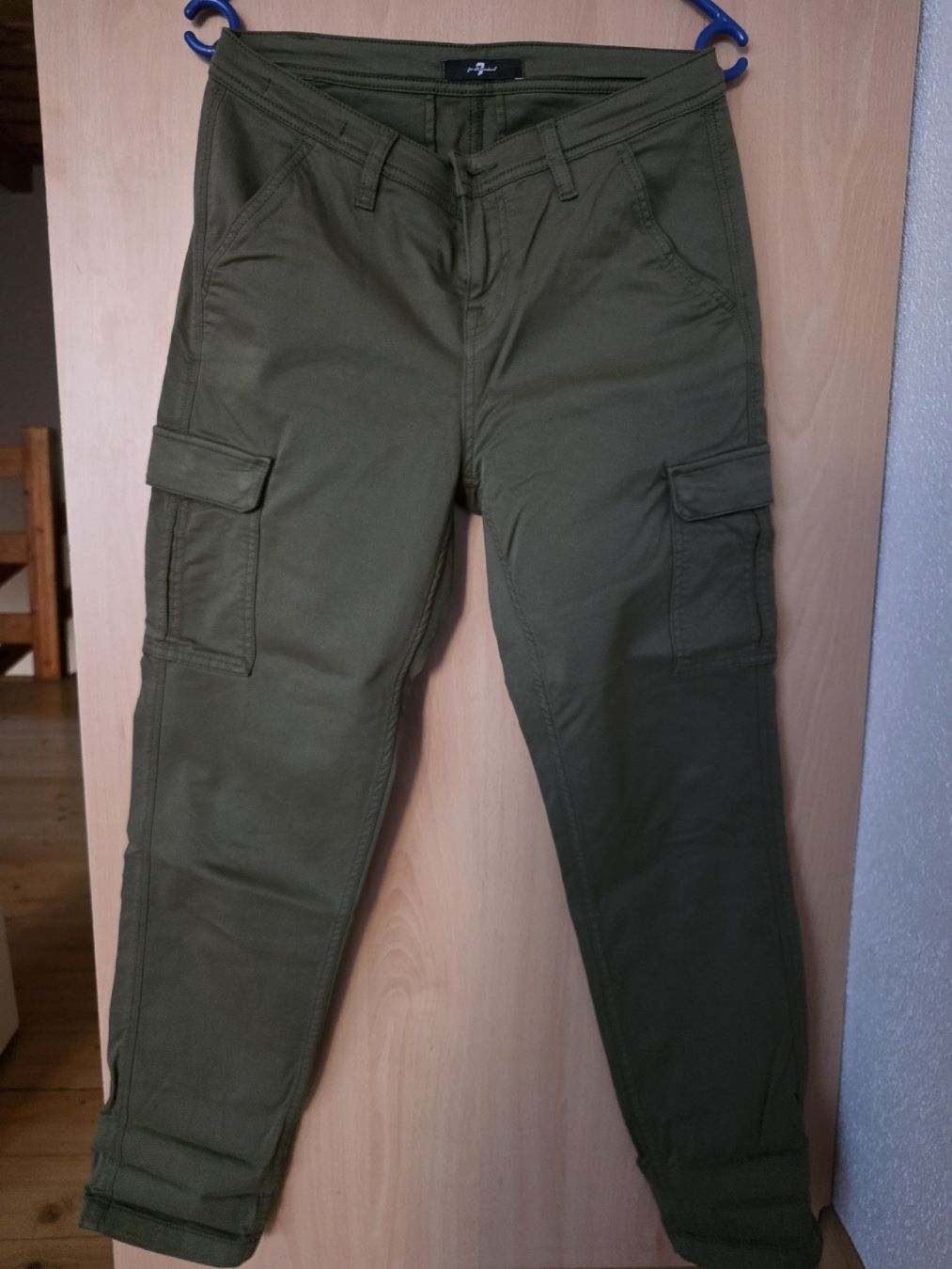 Pantaloni: pantalon cargo 7 For all Manking – Usato da Vicques venduto da Kookai76