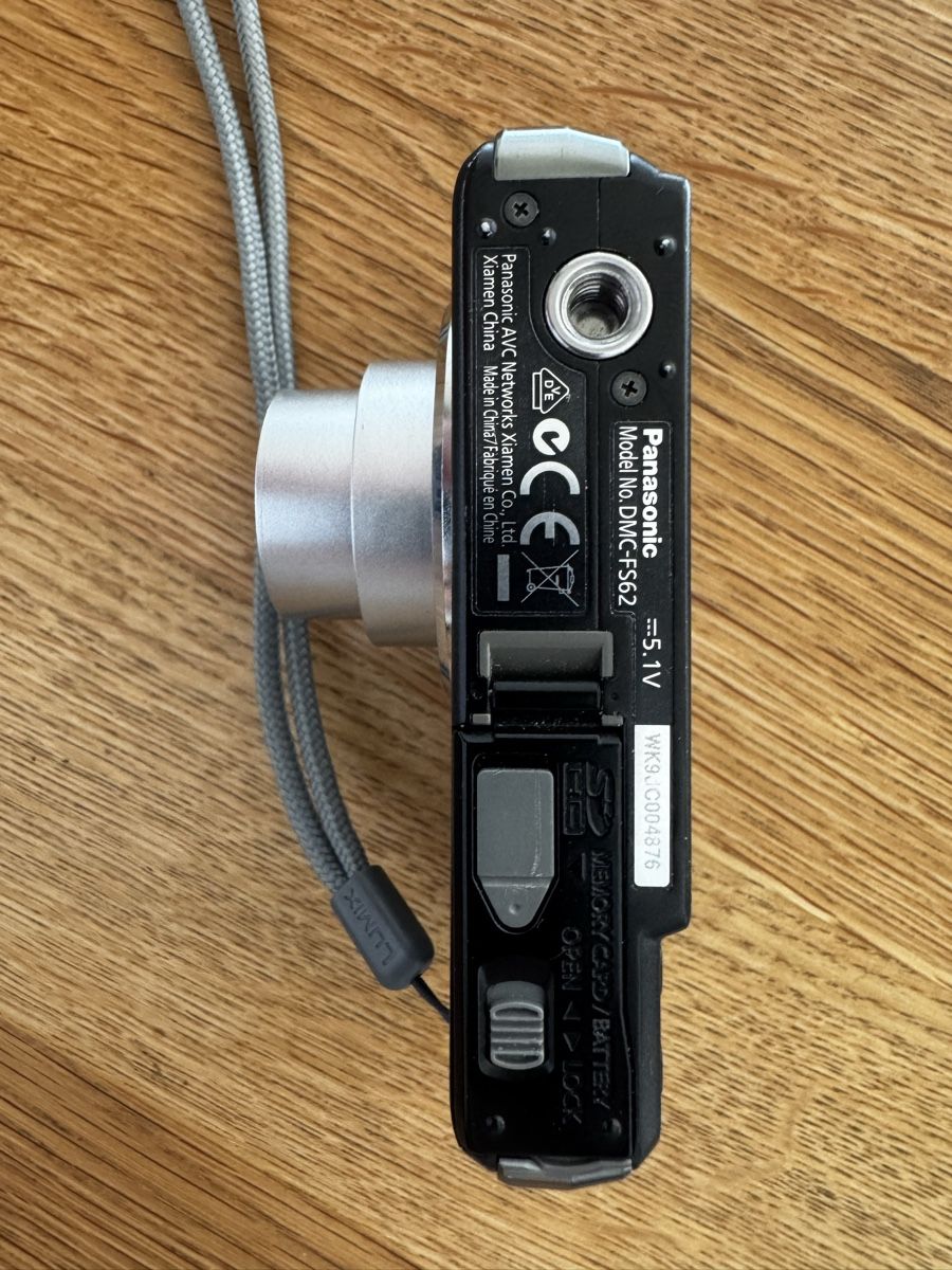 Panasonic Fotocamera: Panasonic LUMIX DMC-FS62 Digicam – Usato da Sennwald venduto da hosszidavid 4