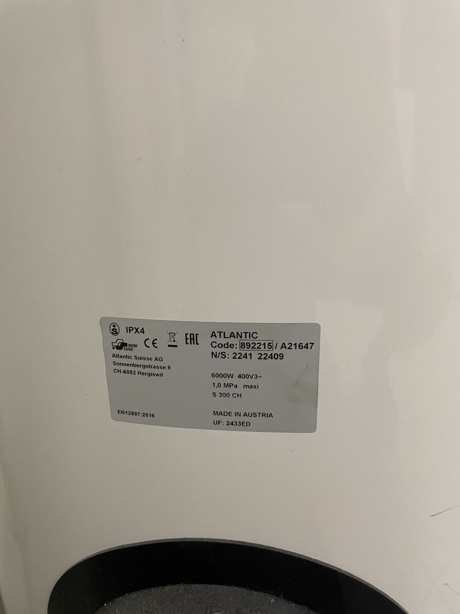 Sanitari: Boiler à eau Atlantic 300 lit – Nuovo (secondo la descrizione) da St-Aubin FR venduto da Centaure 1