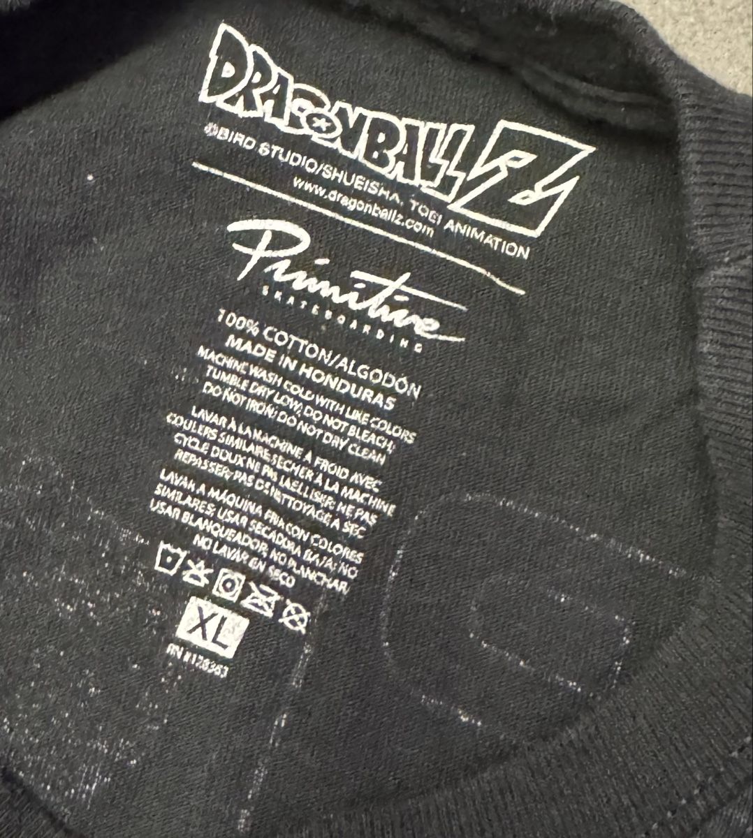 T-shirt:  Primitive Dragon Ball Z "Cell Forms" Shirt Gr.XL – Usato da Herisau venduto da Seyashop1 4