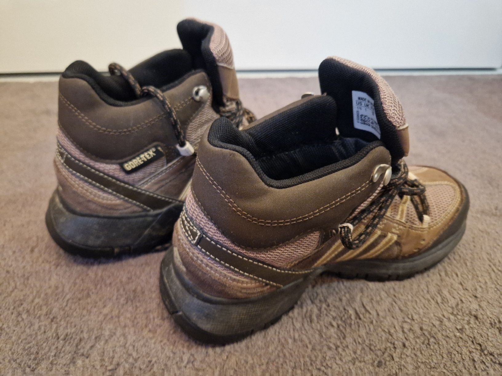 Adidas Scarpe per ragazzi: Adidas Wanderschuhe Gore-Tex Gr. 33 – Usato da Kaisten venduto da Amore_Rio 4