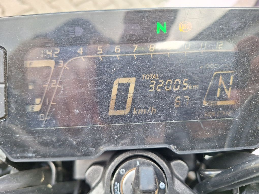 Honda Strasse: Honda Cb 125r 2021 – Defekt aus Lamboing von xly_gw98 4