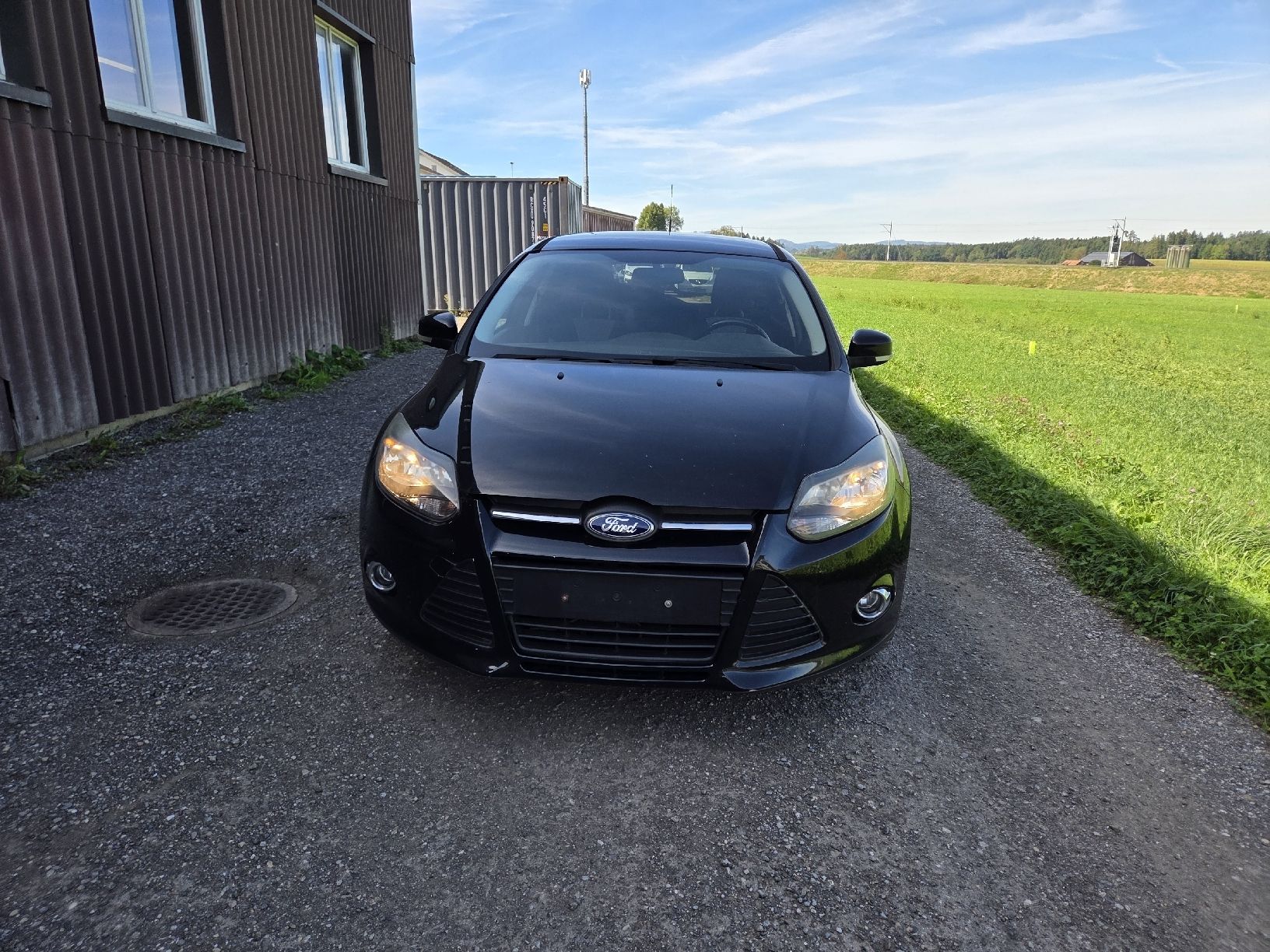 Ford Automobili: Ford Focus – Difettoso da Rickenbach b. Wil venduto da lei_2jbs 7