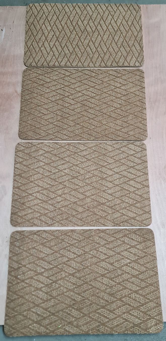 Tappeti: 4 Stück Fussmatte Eingangsteppich ca.40x60cm – Nuovo (secondo la descrizione) da Uerkheim venduto da Kaufoption