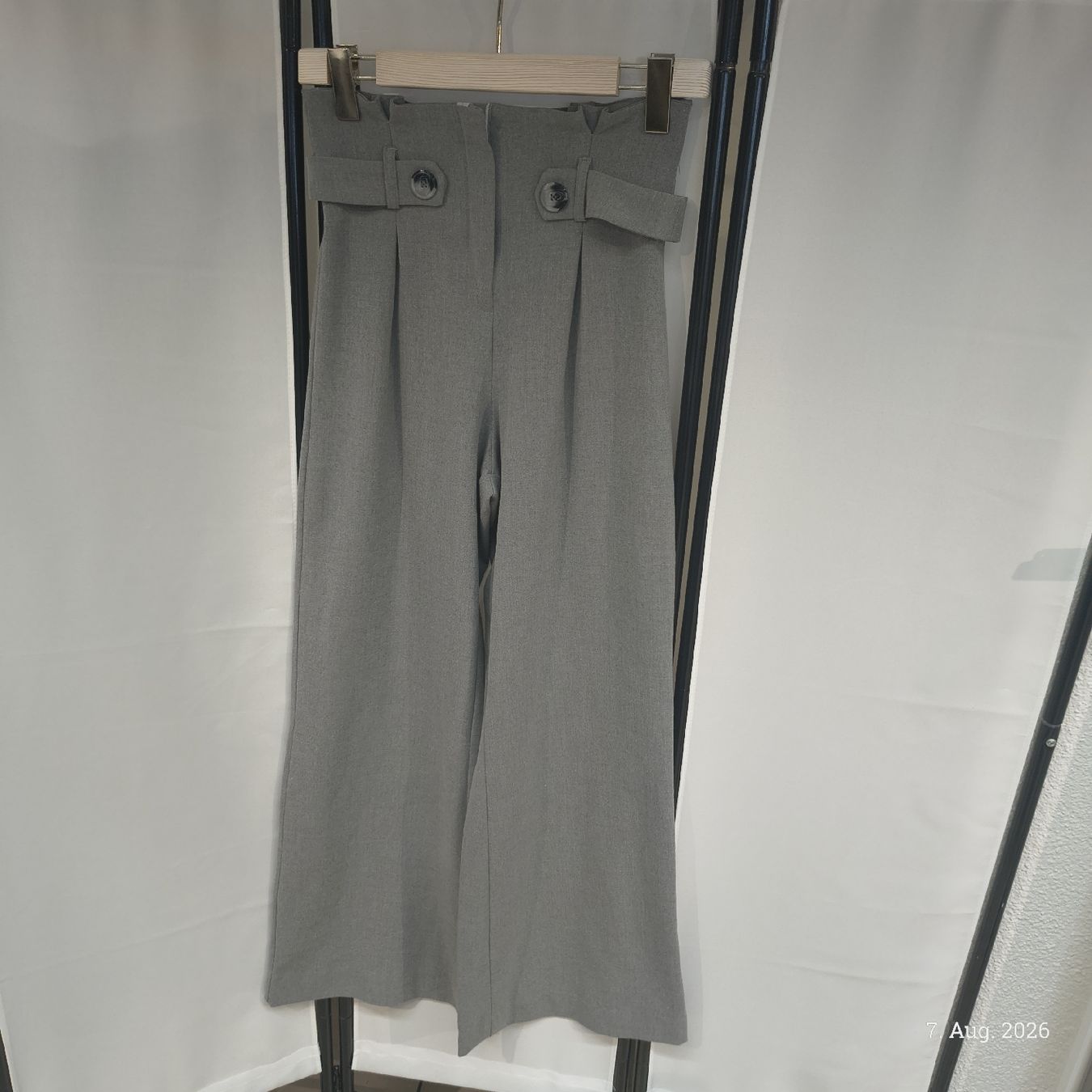 Pantaloni: Hosen Stoff grau Grösse S von SACS – Usato da Emmetten venduto da SecondhandSiska