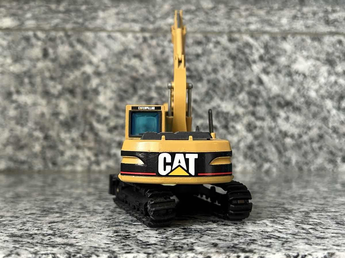 Caterpillar Kit di modellismo & Modellini statici: Cat 312 B , 1:50 , NZG – Usato da Horw venduto da Tigercat635 2