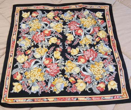 Foulard carré femme