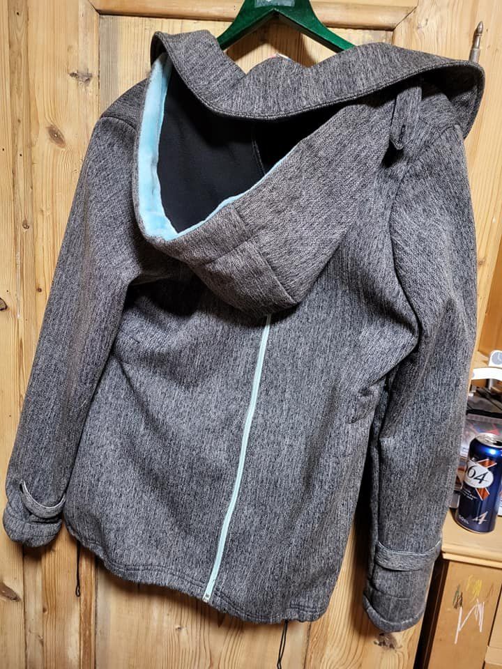 Giacche: Veste de portage – Usato da Charmey (Gruyère) venduto da rimeredholstein 1