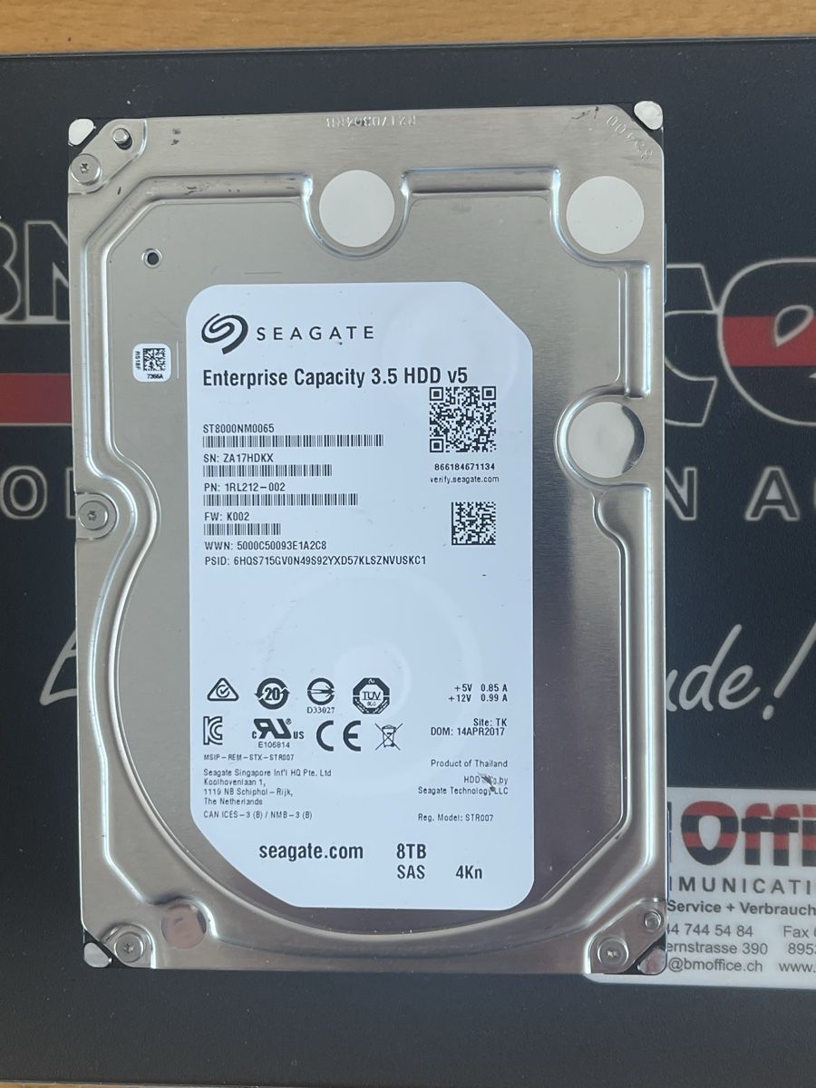 Seagate Disques durs: Seagate Enterprise Capacity 3.5 HDD v5 8TB SAS – D'occasion à Wängi par Bmo