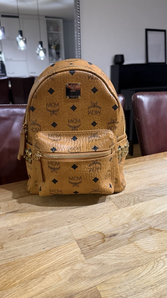 Mcm Zaini: MCM Rucksack - Vintage Style – Nuovo (secondo la descrizione) da Lenzburg venduto da VukiSee