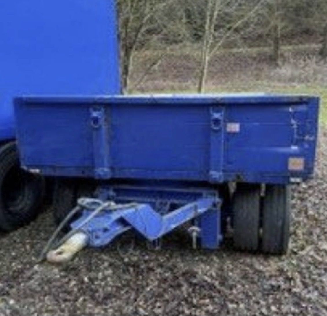 Remorques: Lkw Anhänger  – D'occasion à Deitingen par RK68
