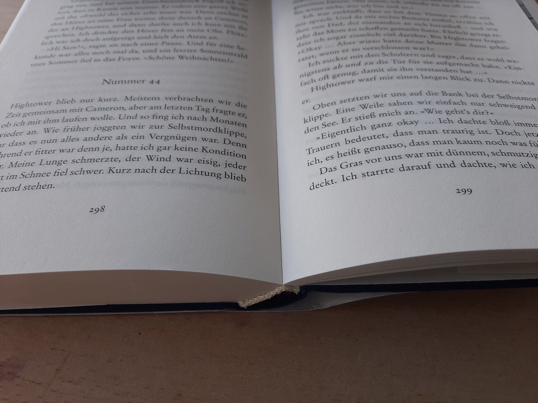 Libri: Hard Land von Benedict Wells – Usato da Wünnewil venduto da Bear78 2