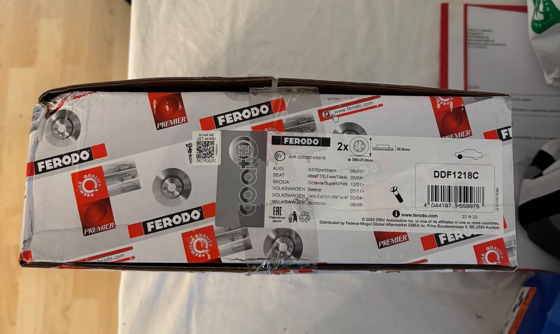 Tutti pezzi di ricambio auto: ATE Ceramic Bremsklötze und Bremsscheiben – Nuovo e nell'imballaggio originale da wolfhalden venduto da 46464646 4