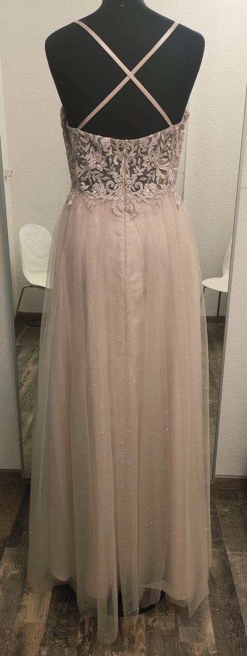 Vestiti: Champagner Kleid – Nuovo (secondo la descrizione) da Uster venduto da VMT. 3