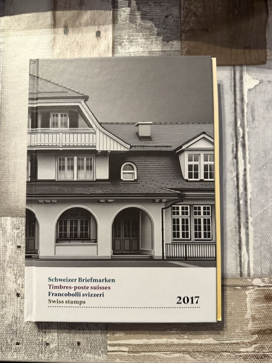 Libri: Livre annuelle poste timbre suisse 2017 – Nuovo (secondo la descrizione) da Morges venduto da jul_7rz7