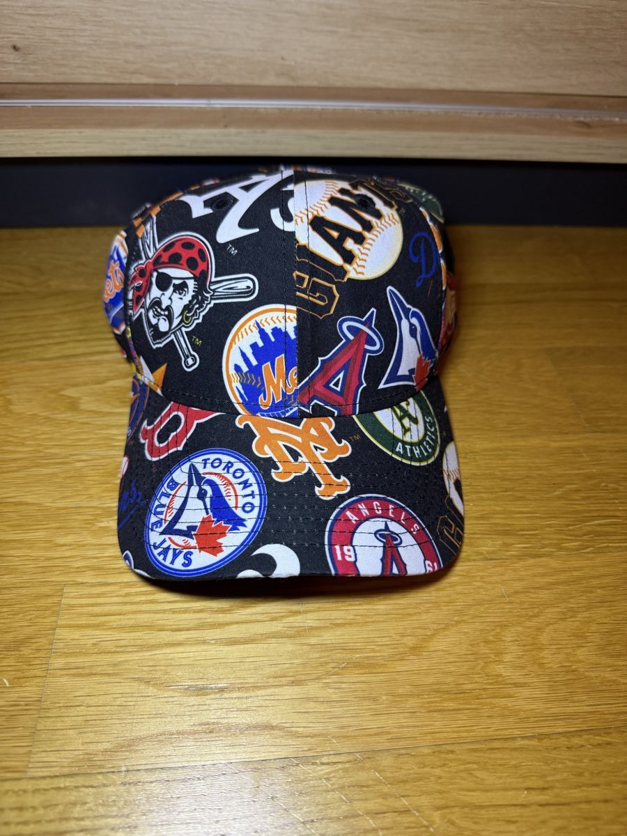 New Era Copricapi, berretti & cappellini: New Era Baseball - Mixed Teams Logo – Nuovo (secondo la descrizione) da Ostermundigen venduto da Alex_ngtran