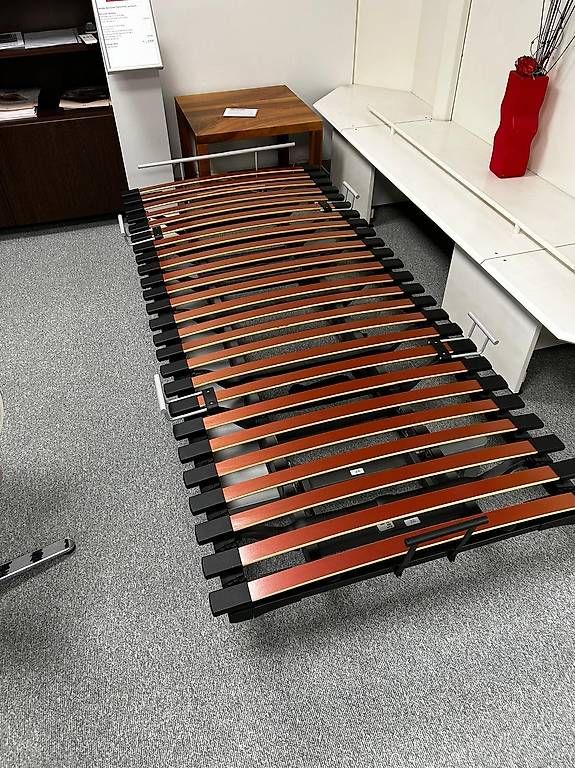 Lattenroste: Unterfederung Swissflex uni 22_25 bridge – Gebraucht aus Urtenen-Schönbühl von wohnstudio_haller