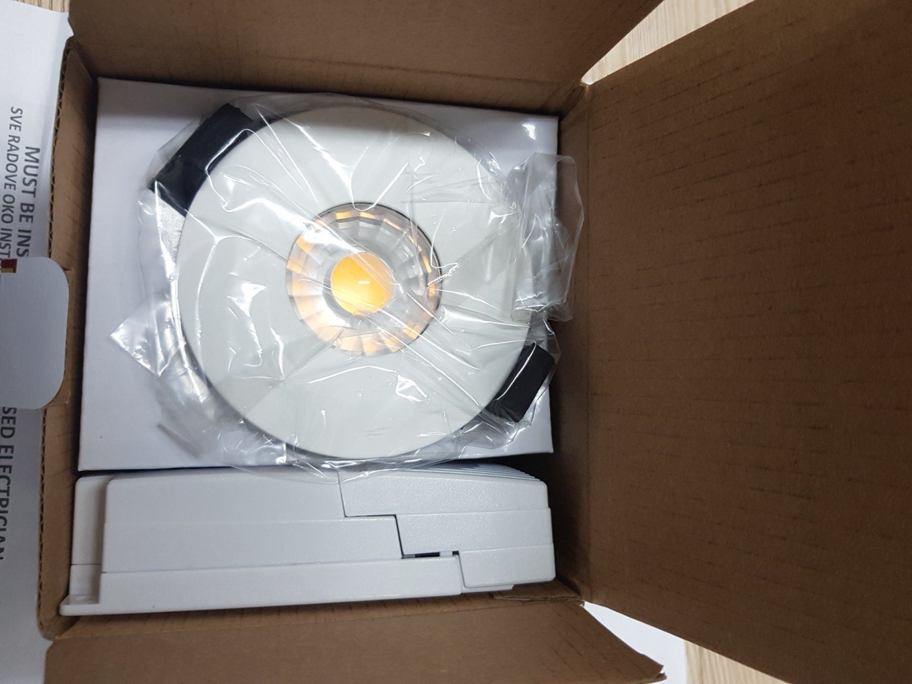 Lampade: DIMMBARE DECKEN LED SPOTS SIRIUS 8W – Nuovo e nell'imballaggio originale da Altendorf venduto da Anddus-light 3