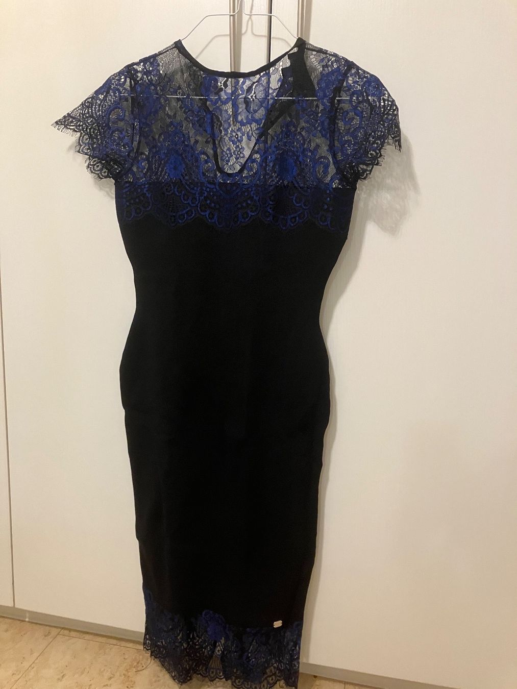 Vestiti: Spitzenkleid – Usato da Walchwil venduto da Maxana 2