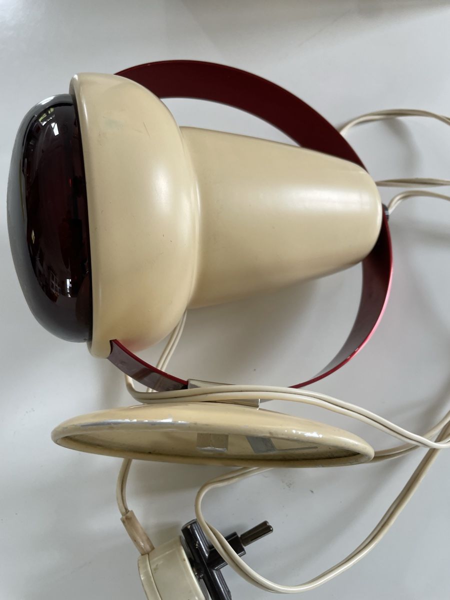 Philips Lampade: Lampe Infrafil Philips de Charlotte Perriand – Usato da Les Genevez JU venduto da fabliane 5