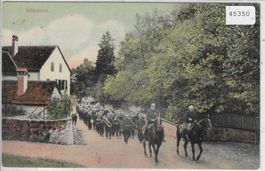 Armee Suisse - Infanterie im Durchmarsch