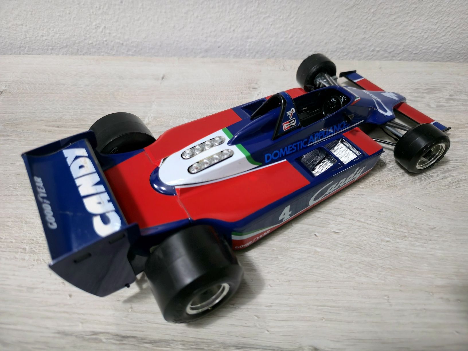 Bburago Modellini d'auto: Burago Lotus 1:14 – Usato da Chiasso venduto da R.e.g.59 2