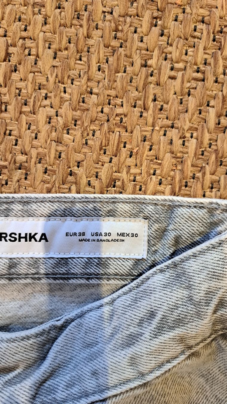 Bershka Jeans: Jeanshose Gr. 38 – Usato da Brunnen venduto da joe_nl6c 2