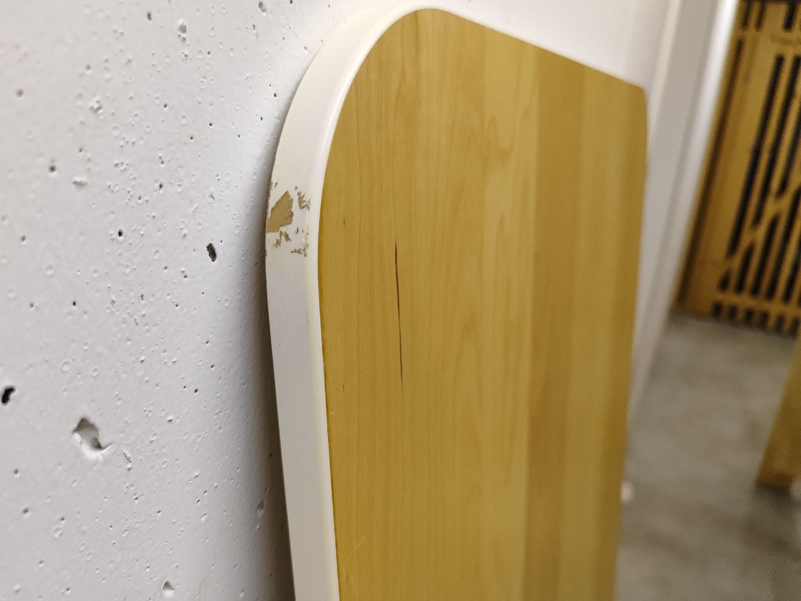 Scrivanie: Ikea Tisch Bekant 140x60cm – Usato da Illnau venduto da iwo_jyy5 4