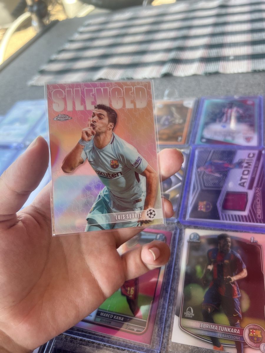 Topps Cartes à collectionner: Topps Chrome Louis Suarez Silenced – D'occasion à Uhwiesen par maflo2