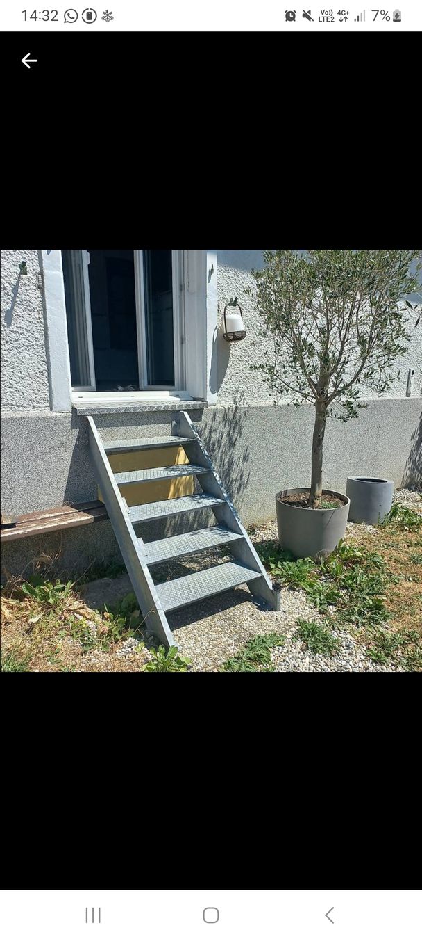 Escaliers: metalltreppe / stahltreppe – D'occasion à Luterbach par liviazwahlen