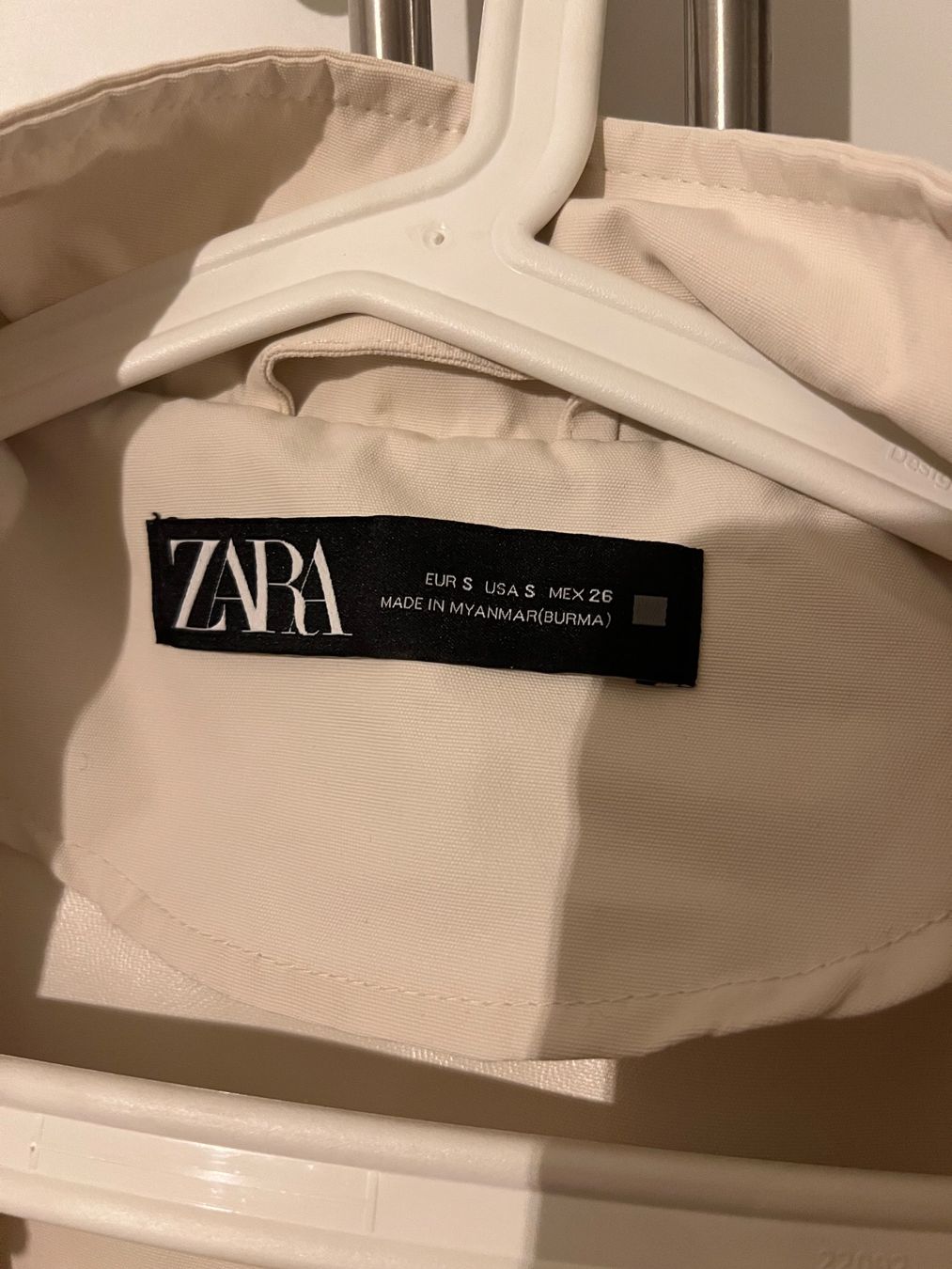 Zara Giacche: Wasserabweisende Jacke – Usato da Thalwil venduto da and_nb7r 2
