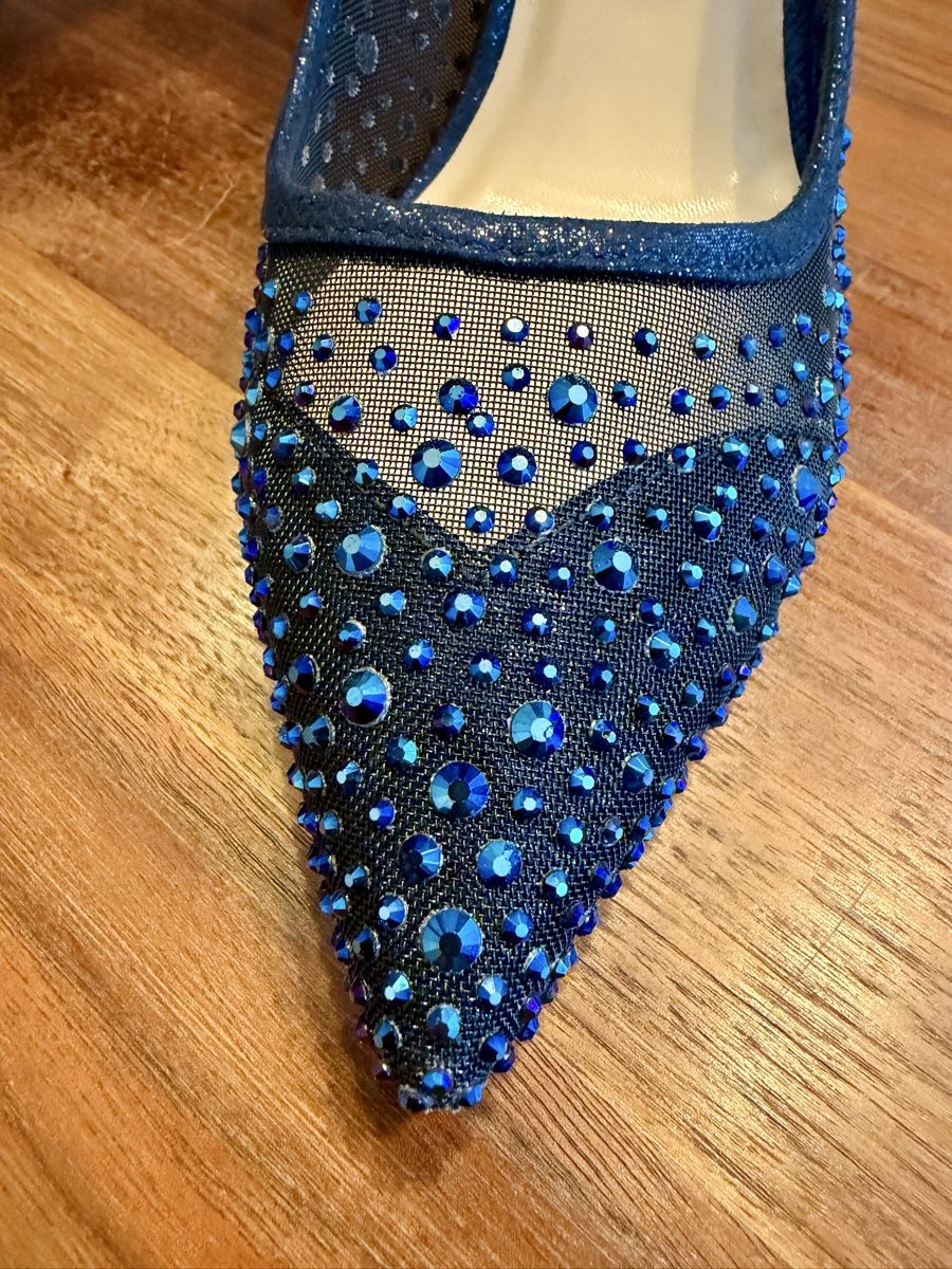 Scarpe da donna: Neue Blaue Pumps mit Schmucksteinen, Grösse 39 – Nuovo e nell'imballaggio originale da Zollikerberg venduto da Diamond_86 2