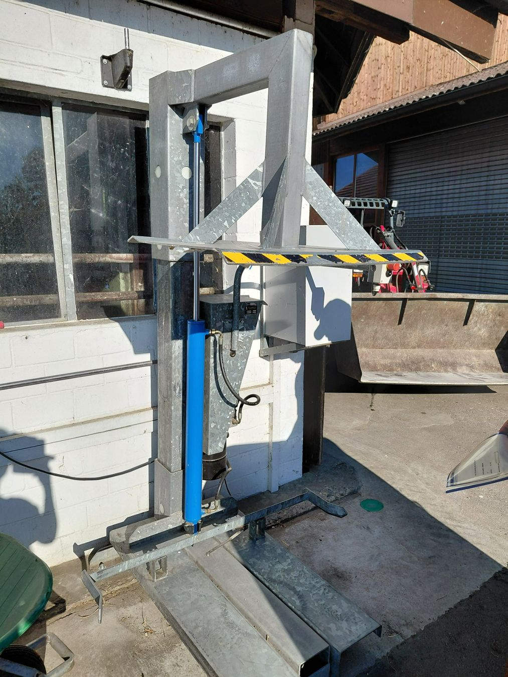 Tutte le macchine: Kehrichtpresse – Usato da Niedergösgen venduto da nic_f82z