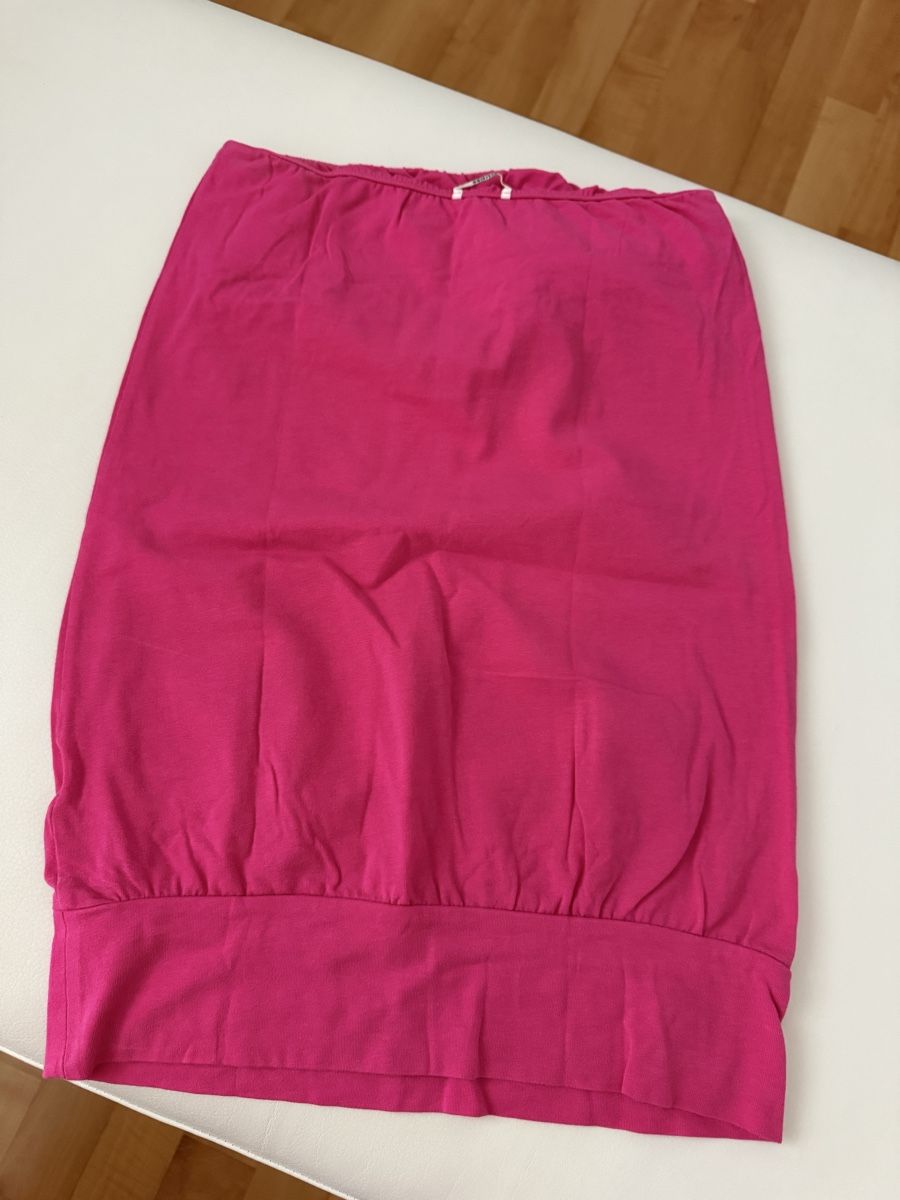 Guess Top: Guess Tube Top Pink Grösse S – Usato da Niederhasli venduto da R__A 1