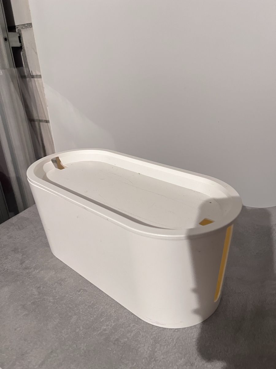 Cavi: Kabelmanagementbox – Usato da Solothurn venduto da sl_27