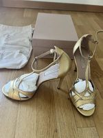 High heels 