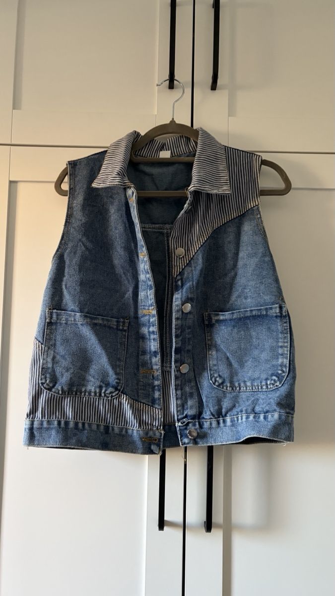 Gilets & Westen: Jeansweste mit Streifen blau Grösse M – Gebraucht aus Rapperswil SG von Natalia_Ruzhyna