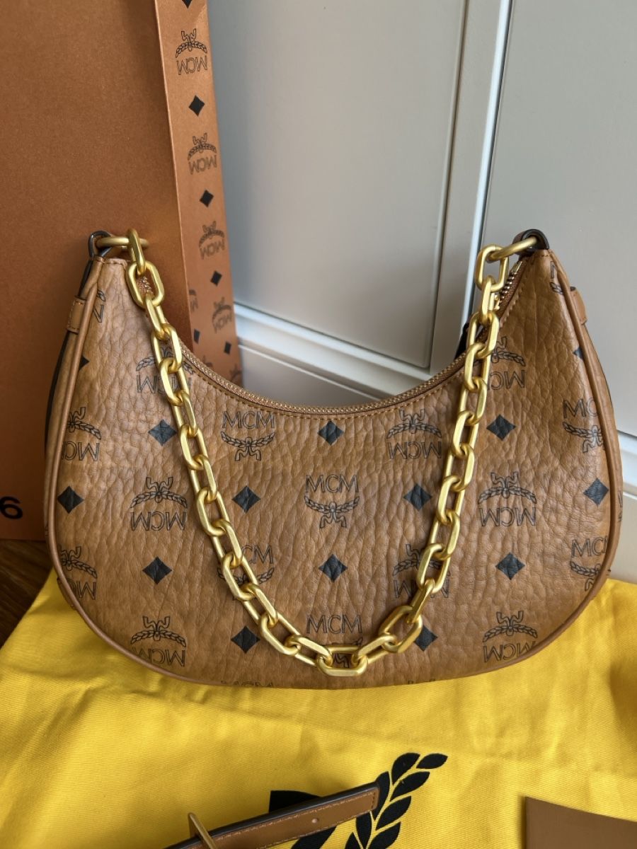 Mcm Borse da donna: MCM Baguette Bag – Nuovo e nell'imballaggio originale da Adliswil venduto da youngbee 7