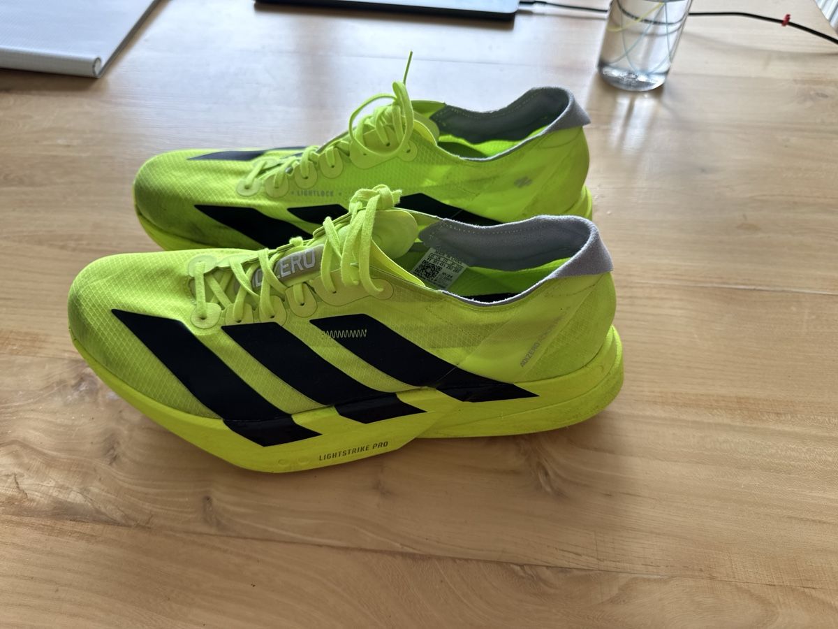 Adidas Herrenschuhe: Adidas Adios Pro 4  – Neu (gemäss Beschreibung) aus Zollikon von the_wcm8