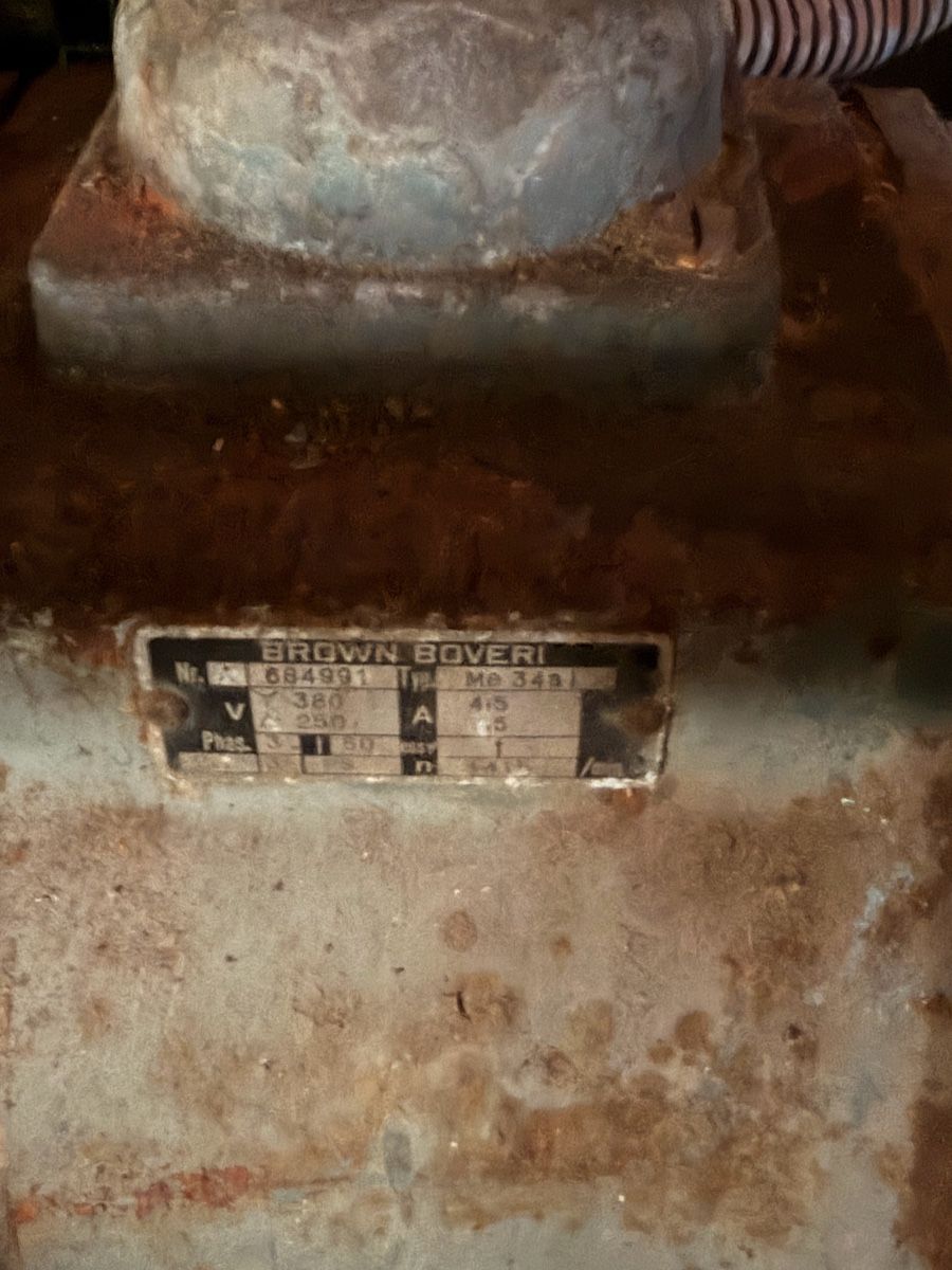 Tutte le macchine: Alte Holzspaltmaschine – Difettoso da Niederbüren venduto da Sir_Kajuju 1