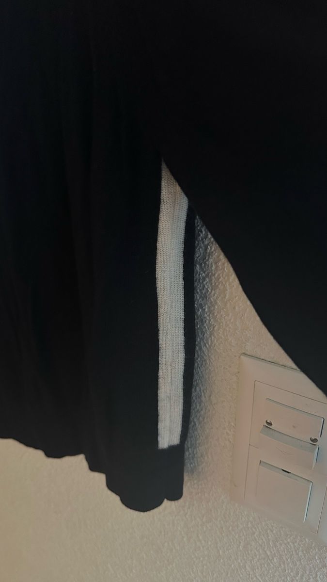 Giacche: Dunkelblauer Cardigan, Grösse S – Nuovo (secondo la descrizione) da Winkel venduto da Sommerbrise10 4