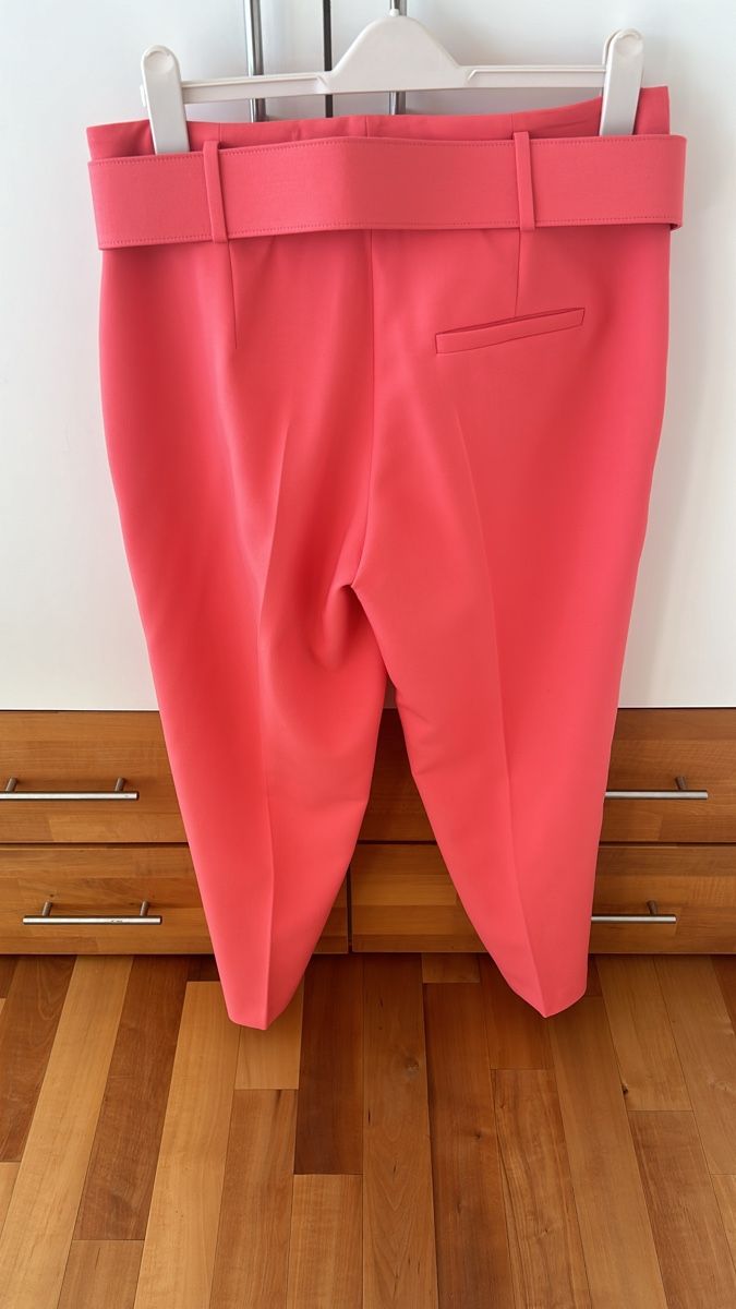 Hugo Boss Hosen: Hugo Hose – Gebraucht aus Herrliberg von danzatoriatibidabo 1