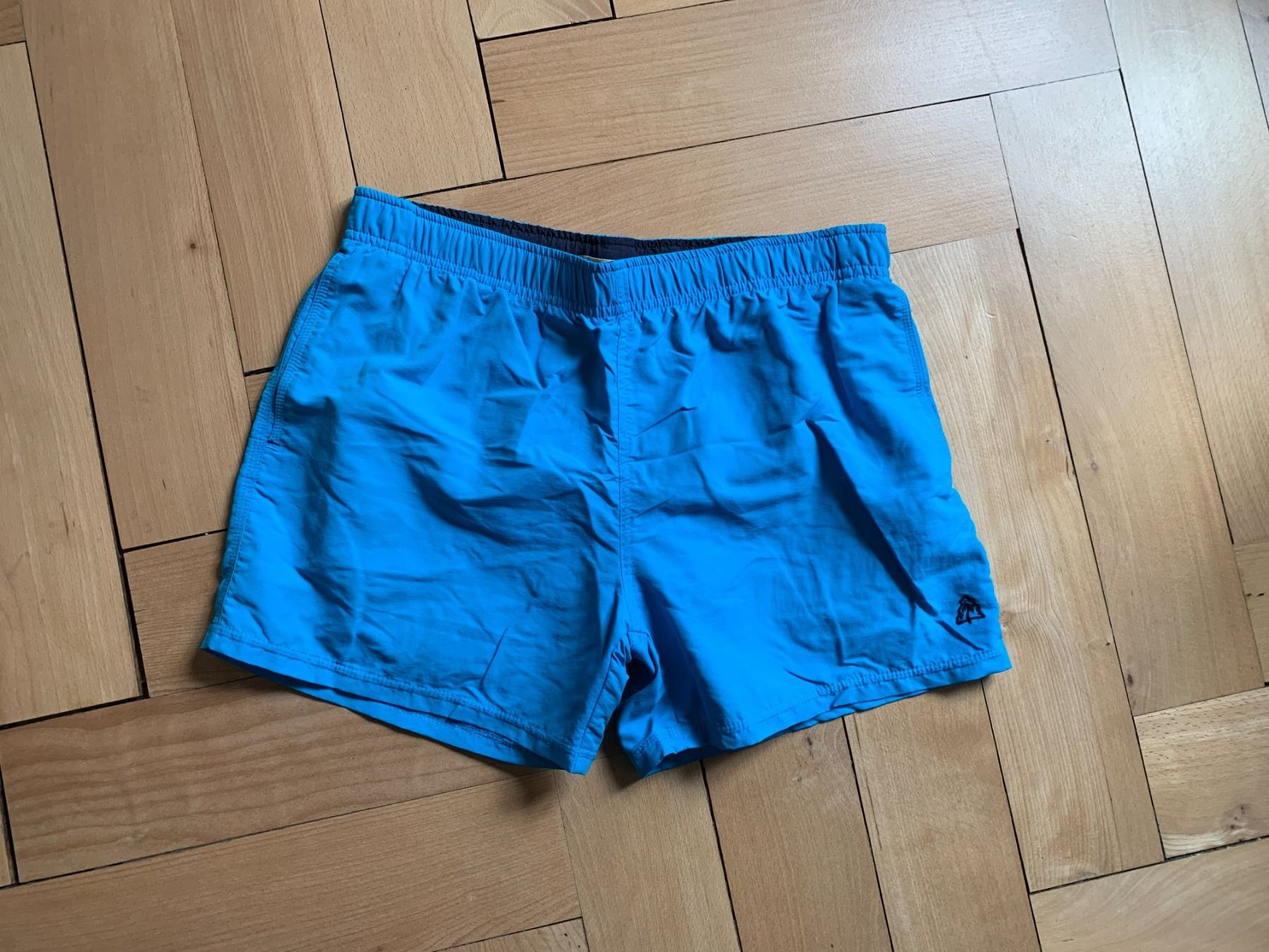 Pantaloni: BEACH MOUNTAIN - Badehose türkis-blau L – Usato da Zürich venduto da Diazaio