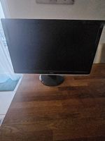 Dell Computermonitor Bildschirm in gutem Zustand 24 Zoll