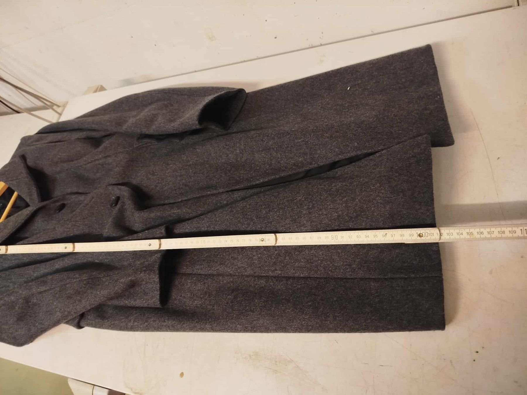 Cappotti: Manteau Agnès B. – Usato da La Chaux-de-Fonds venduto da Emmaus2300CDF 7