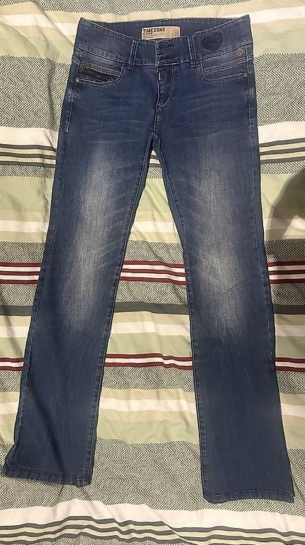Jeans: Damen Jeans von Timezone W26 L32 – Usato da Münchenstein venduto da einElement