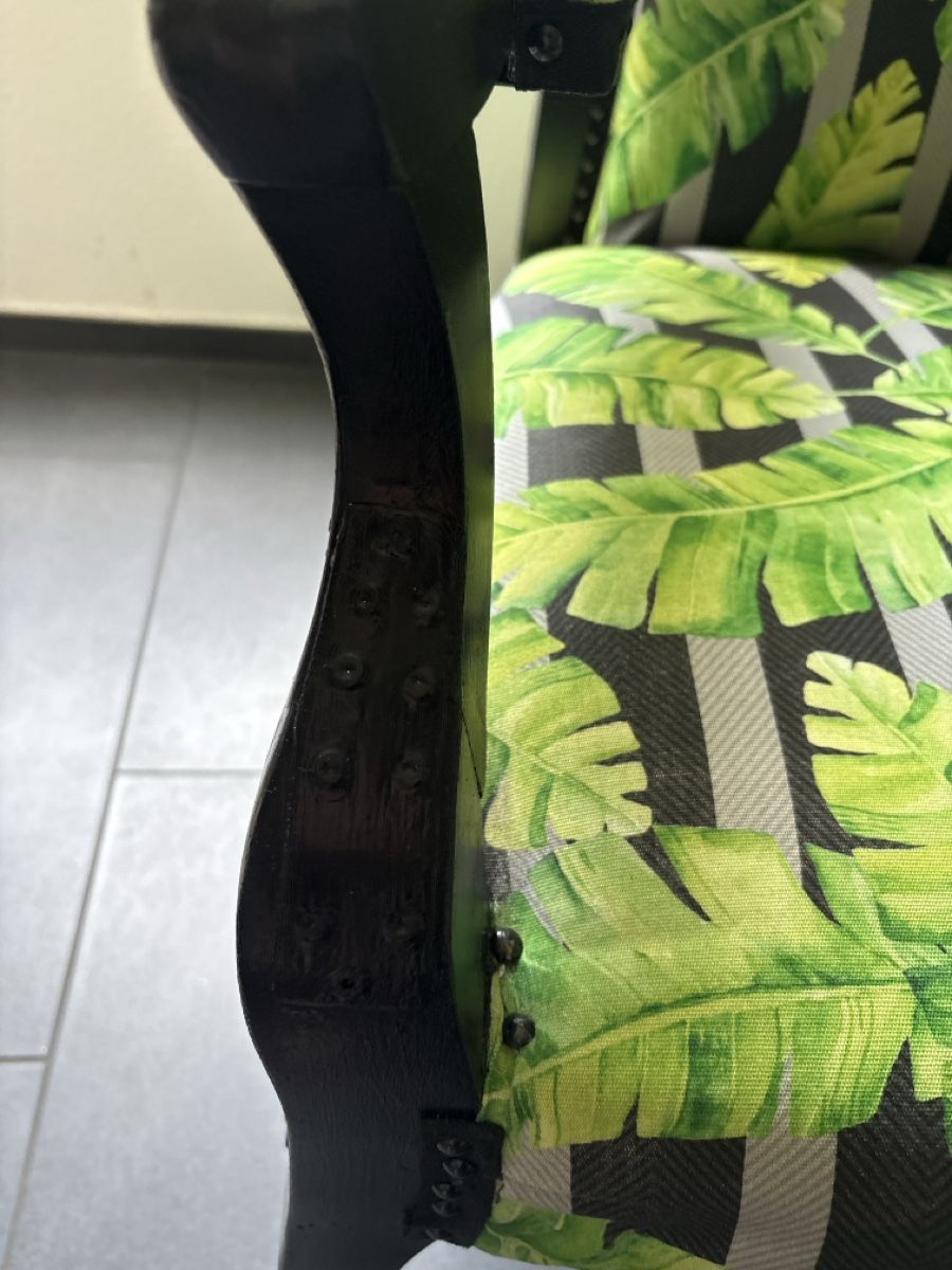 Poltrone: Antiker Sessel – Usato da Wiesendangen venduto da Powersandra03 1