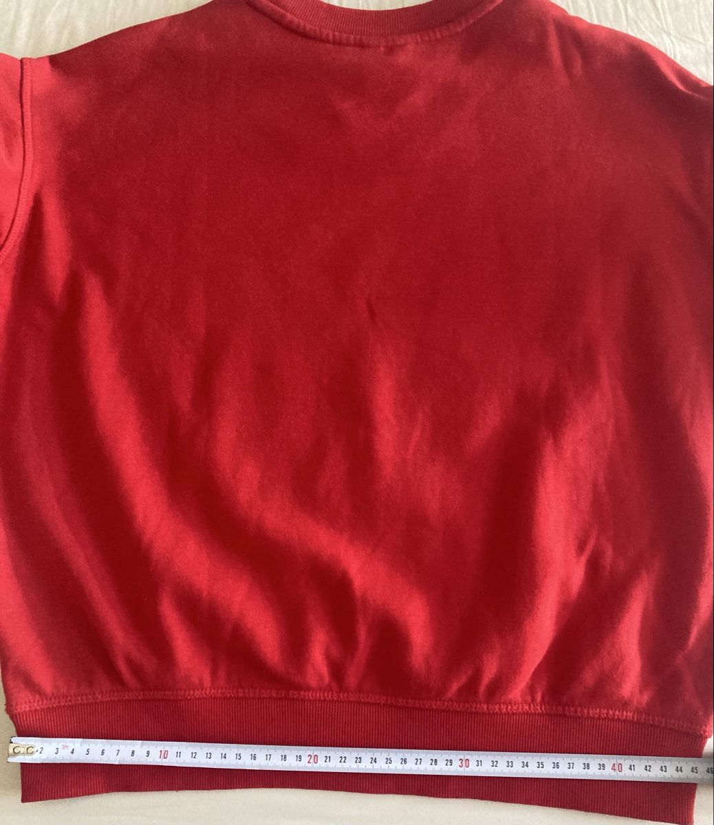 H&M Lotti di vestiti: 3 Pullover Peanuts H&M Grösse XS S 170 gebraucht – Usato da Baar venduto da Flobee 6